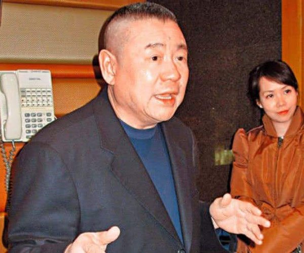 刘鸣伟参加非诚勿扰 刘銮雄的儿子怎么会上相亲节目