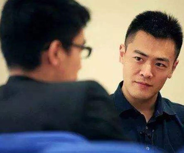 刘鸣伟参加非诚勿扰 刘銮雄的儿子怎么会上相亲节目