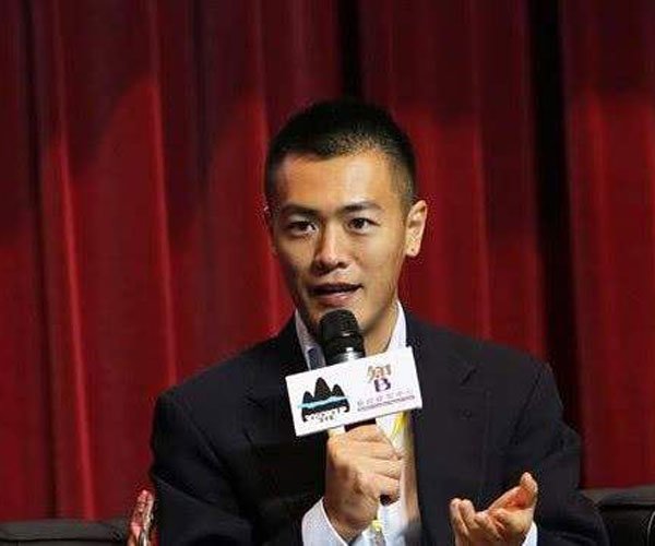 刘鸣伟参加非诚勿扰 刘銮雄的儿子怎么会上相亲节目