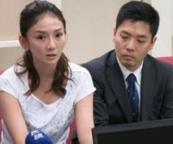 刘乔安12分30秒视频说了什么 解释也是徒劳