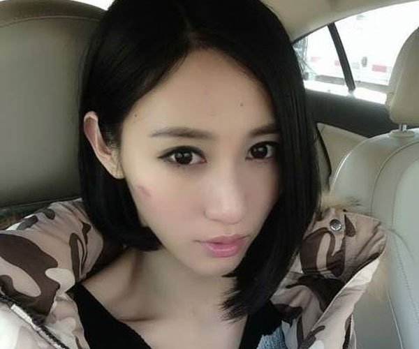 朱洁静平安闹过分手绯闻 身上多处纹身写的什么