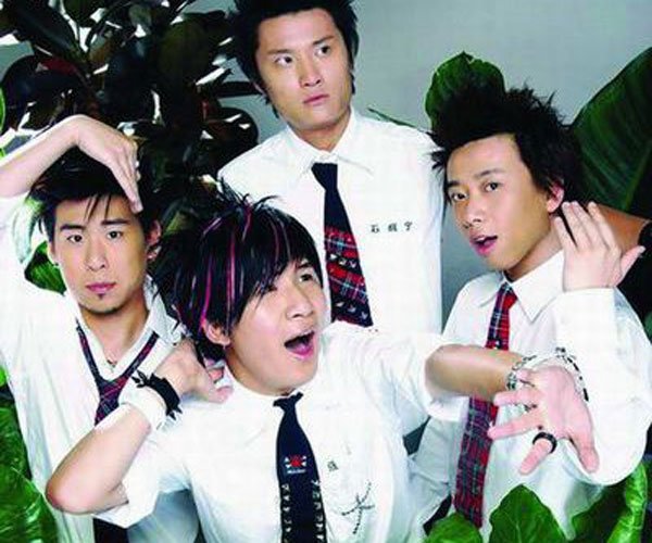 哎呀呀哎呀呀歌曲抖音版 花儿乐队解散后部分成员落魄