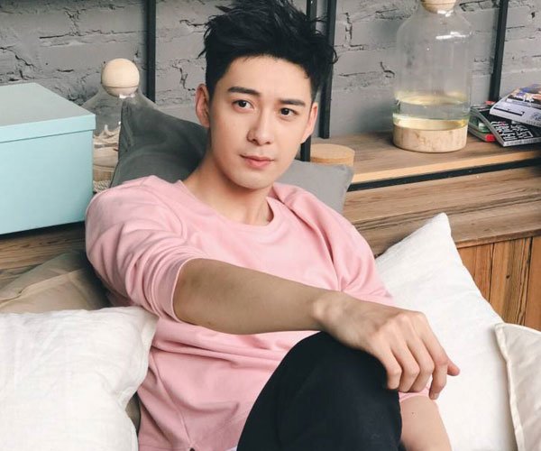 孟子义陈星旭结婚照 真的像外界说的在恋爱吗