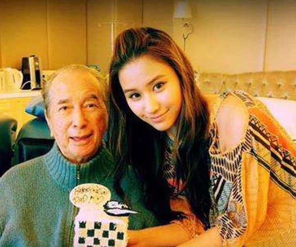 蓝琼缨14岁能满足赌王吗 她的报应是什么呢