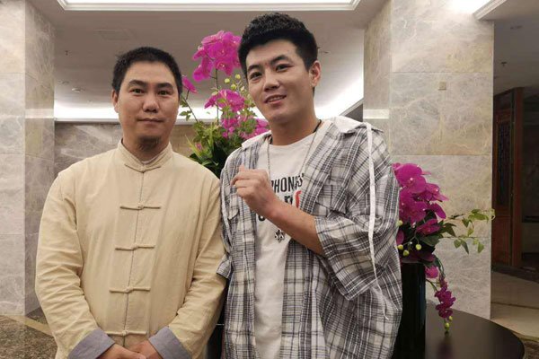 刘晓超的舞女泪超过了原版 个人资料是什么呢