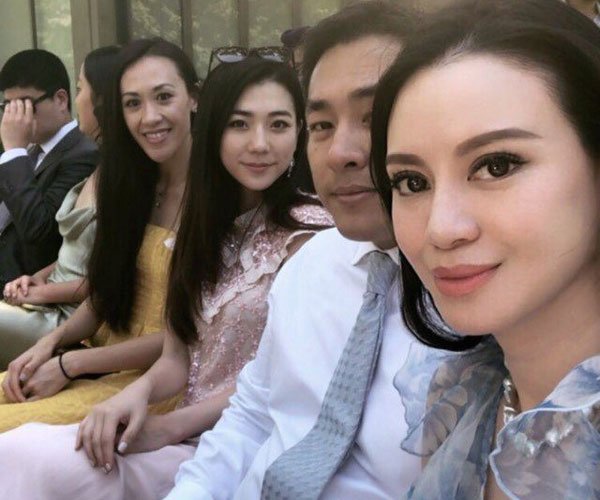 名媛陈晓丹结婚了 大家对她老公的身份很好奇