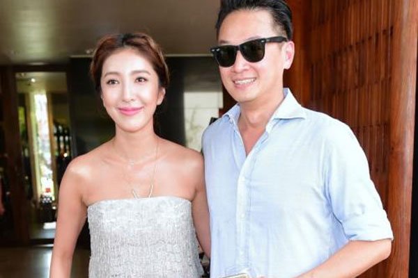 杨谨华和张学友是情侣的关系? 偶像和粉丝的一个方式
