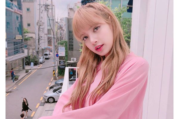 blackpink谁的家境最好 金智妮是真的家庭很好