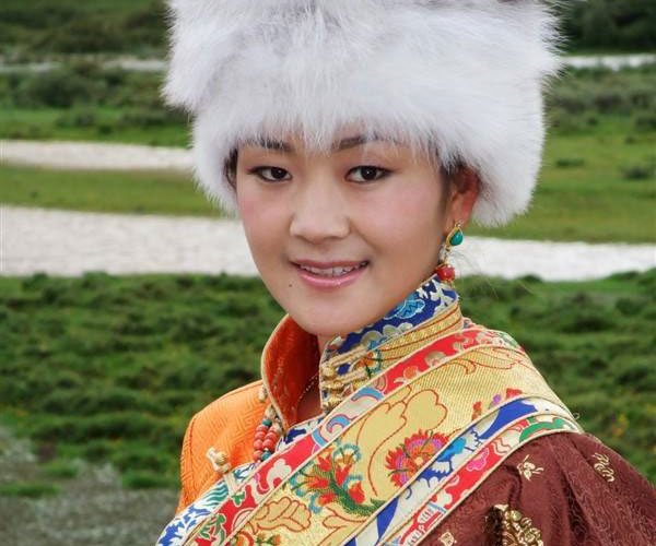 降央卓玛属哪个单位 她是怎么成名的
