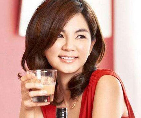 ella陈嘉桦承认是变性人 比较中性的形象