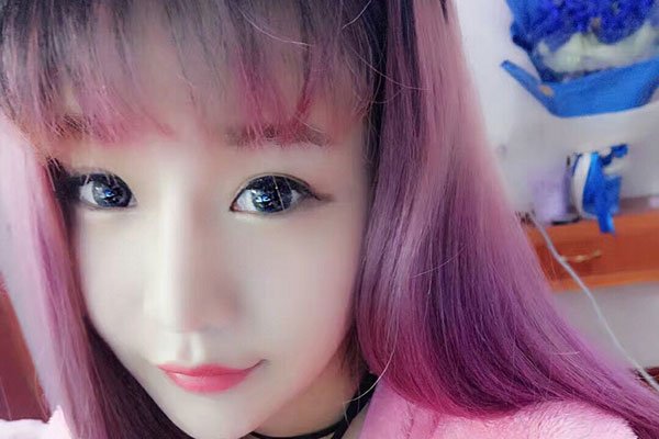 探探上的女生是否靠谱呢 聊天就是如此的无聊和难堪