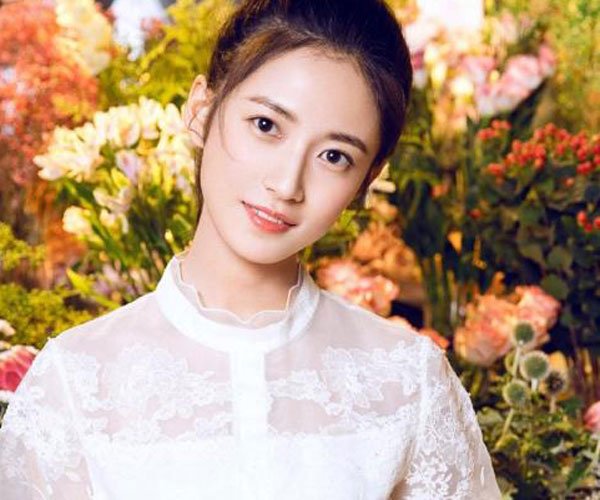 陈钰琪原名叫什么 被扒实际原名叫陈倩