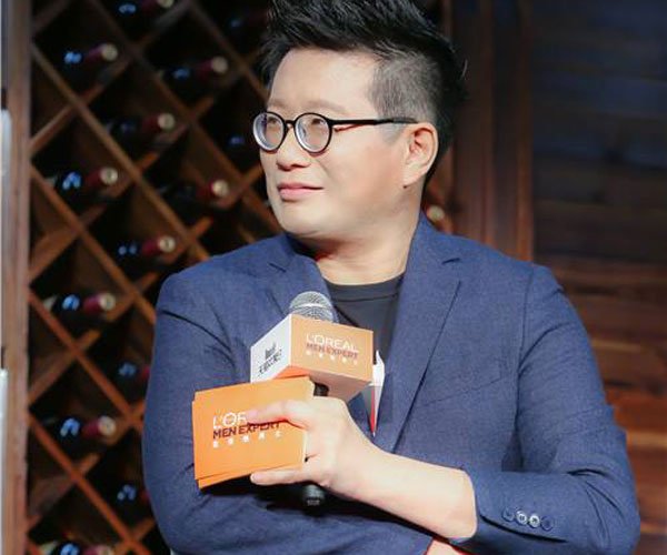 不婚主义者黄执中不婚的原因 少爷称号和他的不婚主义有关系