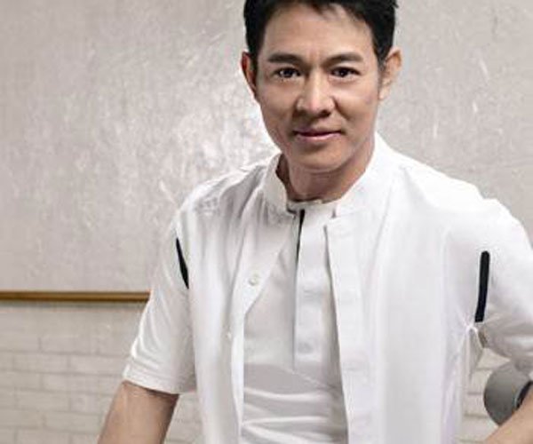 李连杰前妻黄秋燕是谁 不讨李连杰喜欢独自离开