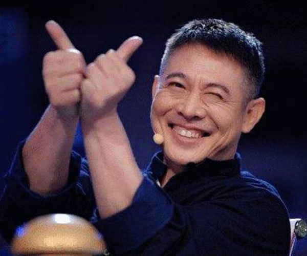 李连杰前妻黄秋燕是谁 不讨李连杰喜欢独自离开