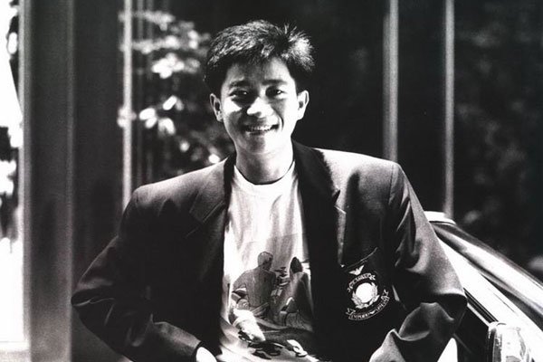 陈百强什么原因怎么走的 和张国荣都是通过了自杀的方式