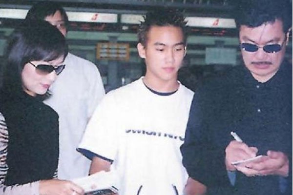 黄锦燊身价多少亿 追了赵雅芝5年才到手