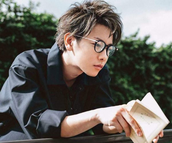 有人称佐藤健是渣男 和已婚广末凉子有不正当关系