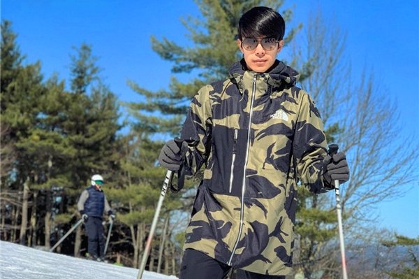 刘家凯在美国参加活动 吴青峰已经单飞当老板