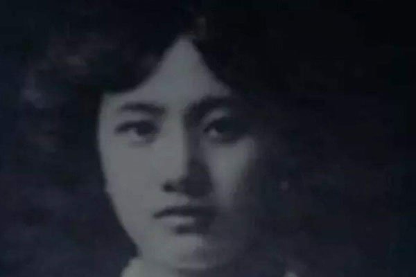 董竹君子的五个女们现状 个个都离婚了是真实的吗