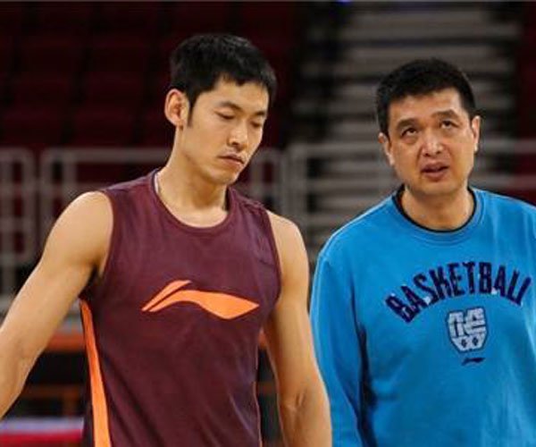 巩晓彬闵鹿蕾不握手什么恩怨 双方之间暗中较量