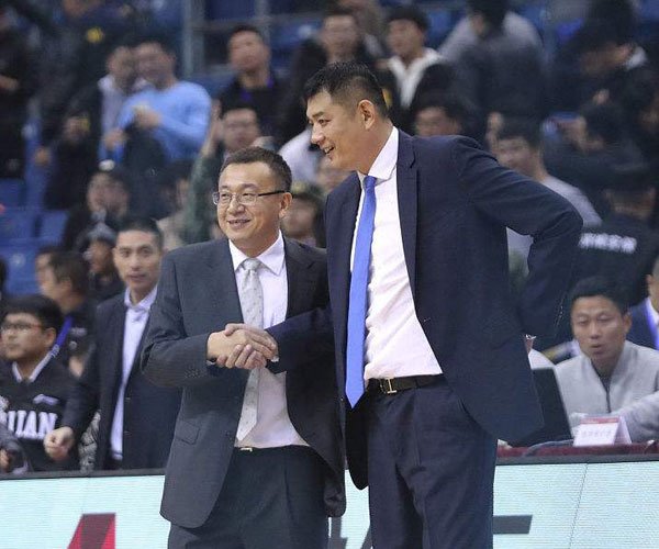 巩晓彬闵鹿蕾不握手什么恩怨 双方之间暗中较量