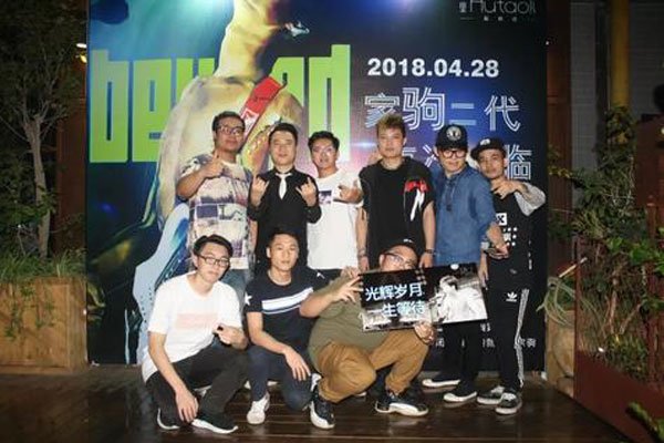 富九为什么最近没唱了 退出家驹九月天翻唱歌手了吗