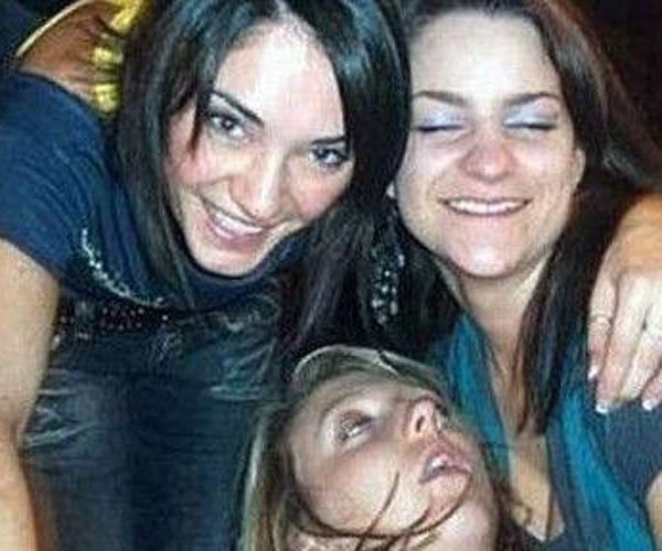 美女醉酒不醒人事的丑态 喝醉后会有遭到悲催下场的可能