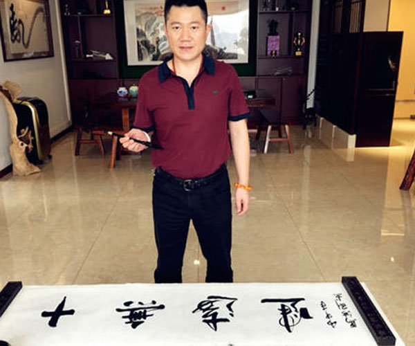马洪刚赢了多少钱 传言在赌场上赚了十几个亿