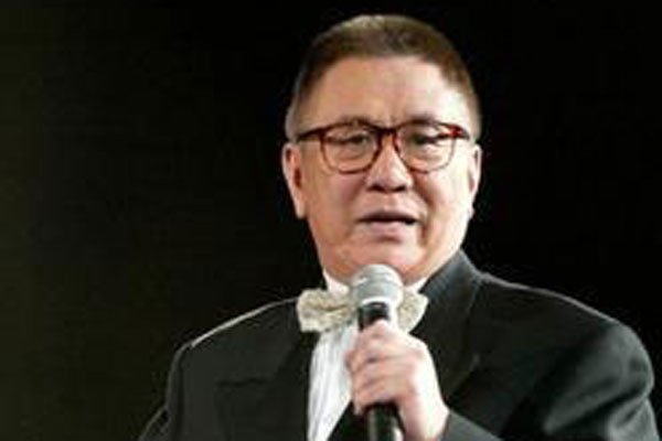 黄霑十年烟不离手 第三任老婆陈惠敏比他小17岁