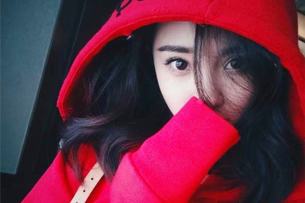 假杨幂醉后要下视频 杨幂战胜了明星的不确定性