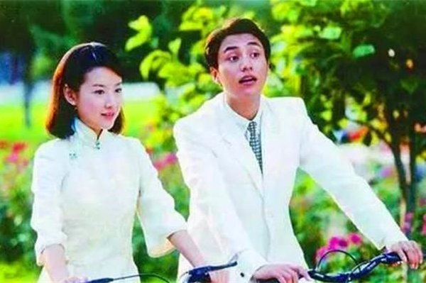 陈坤和董洁是什么关系 两个人是多年的好朋友