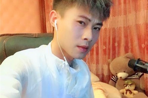 广东雨神和许华升关系复杂 从合作到彻底决裂