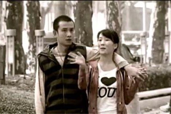 国企美妇征途:白领韩冰的故事让人想到了《蜗居》里的海藻