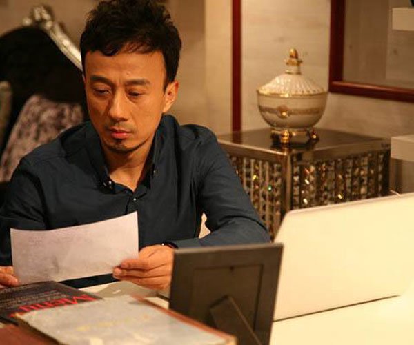 赵立新老婆俞岚个人资料照片 现在有两个儿子