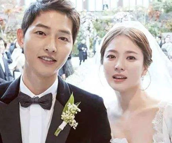 宋慧乔没删结婚照 和宋钟基婚变的传言最终被坐实