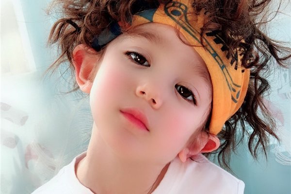 炸克婶是男的还是女的 炸克婶父母喜欢女孩子